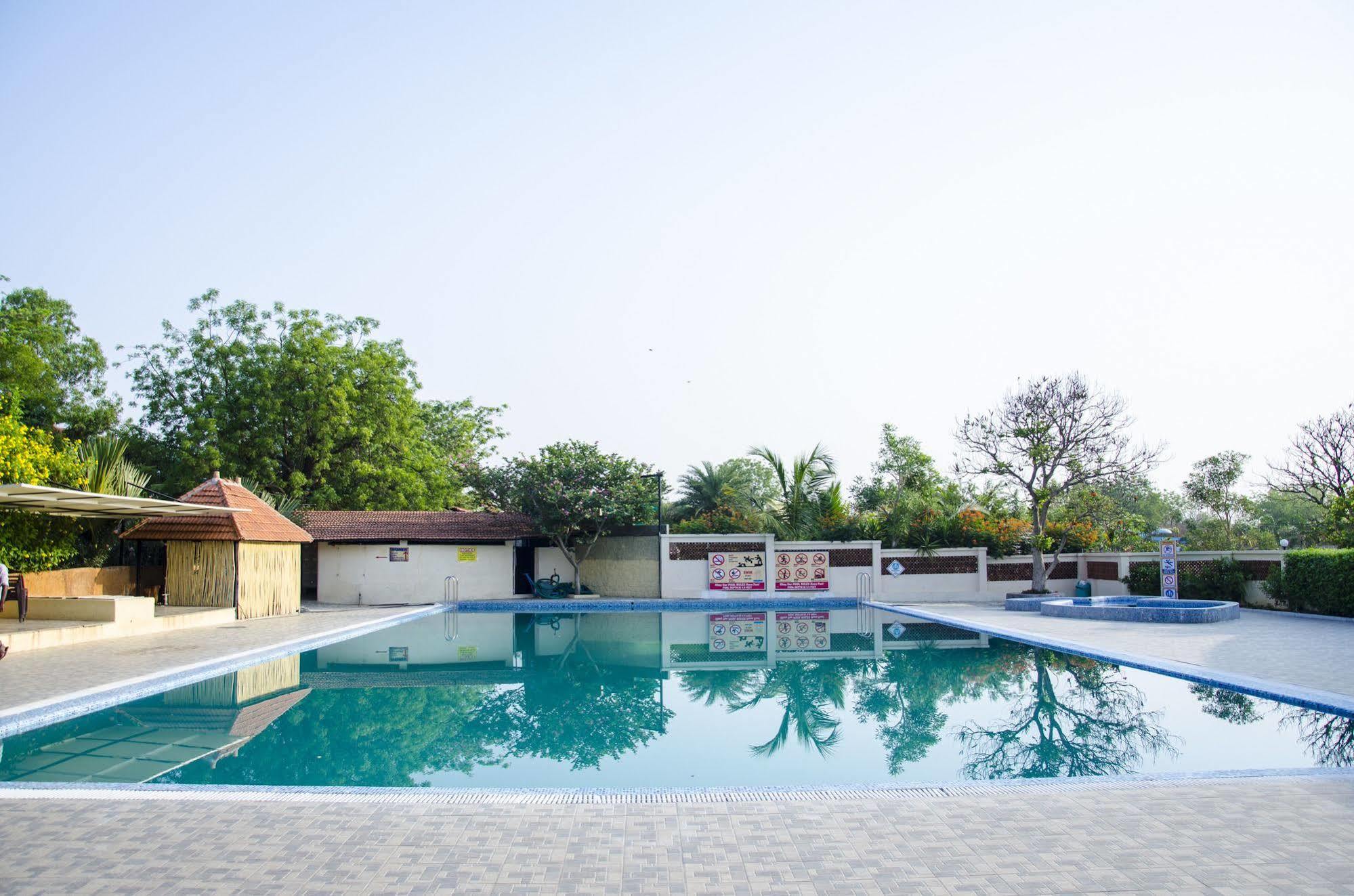 Dream Valley Resort Hyderabad Exterior foto